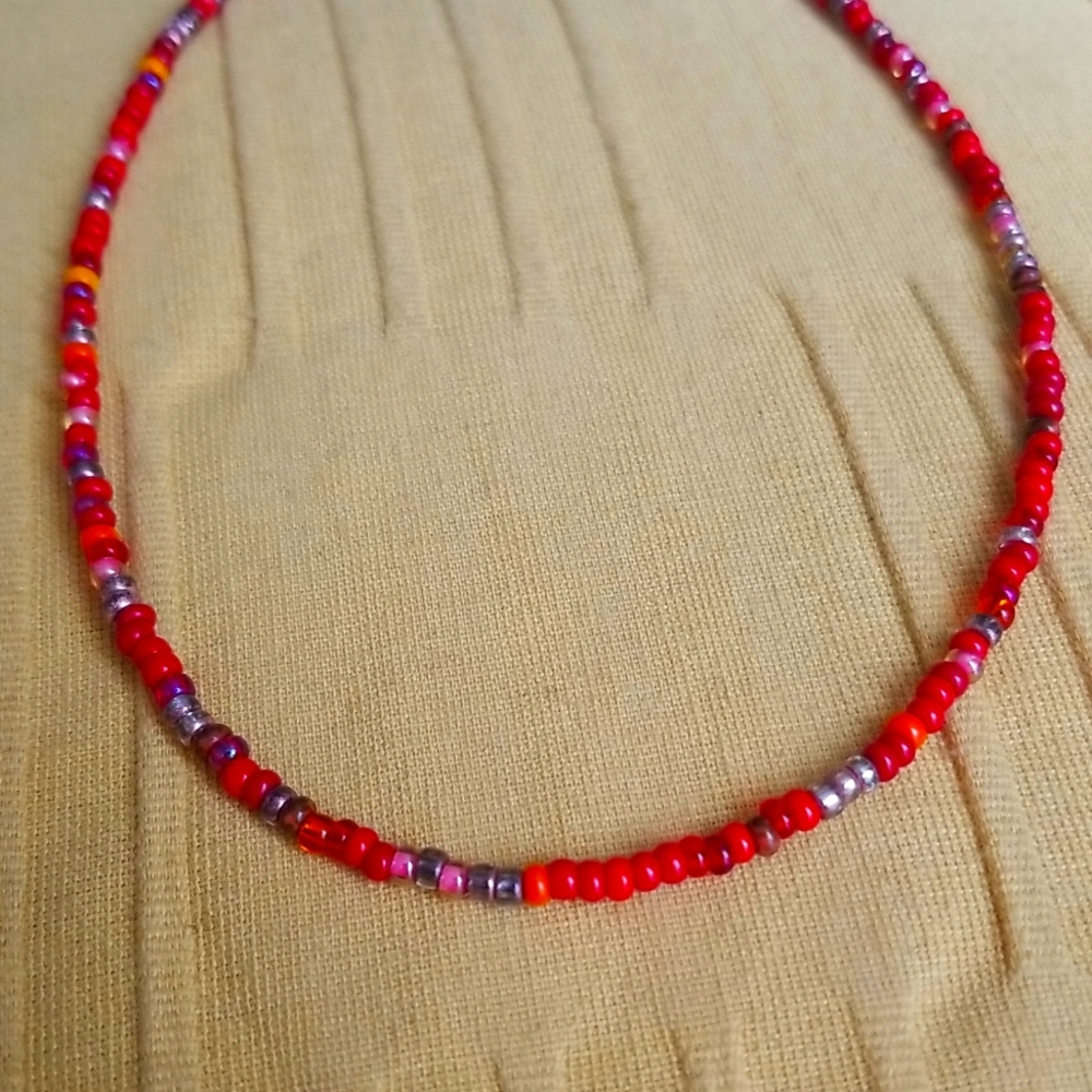 2 Necklaces - Picture 4 of 4